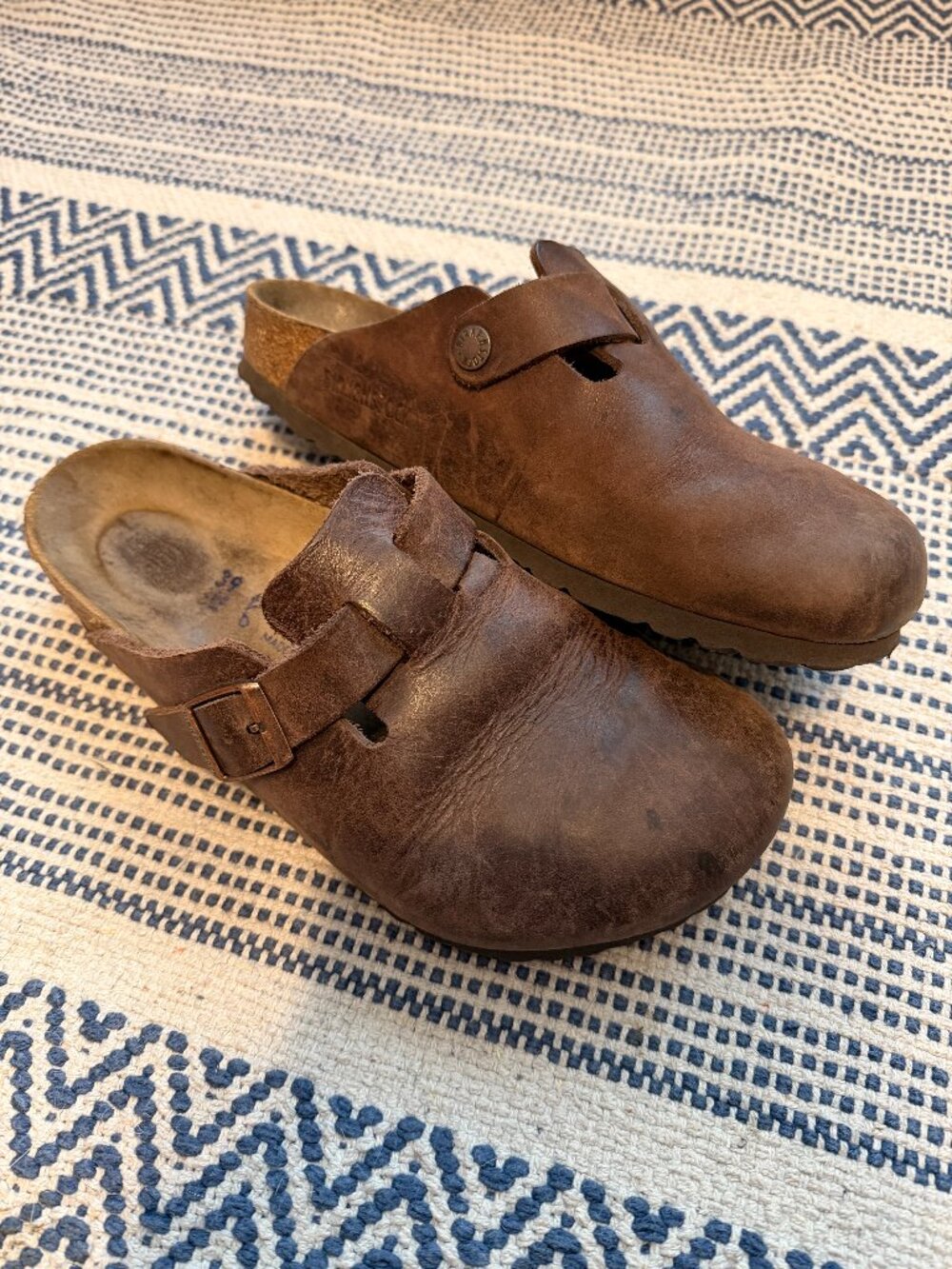 Classic Birkenstock Boston Clogs - Regular Fit & Soft Footbed, Women's size 39
